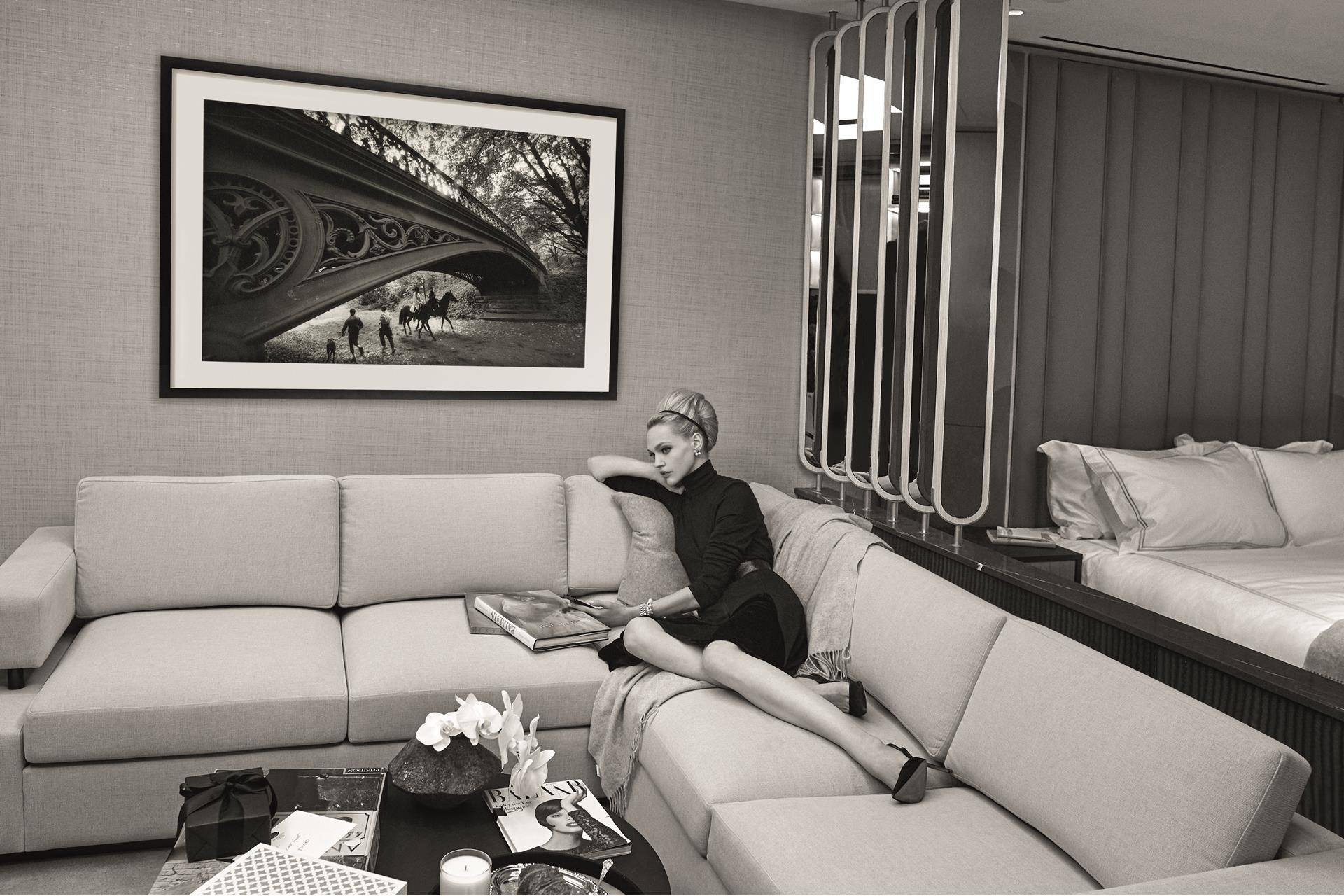 Introducing Mandarin Oriental Residences, located on Fifth Avenue, just steps away from Central Park.