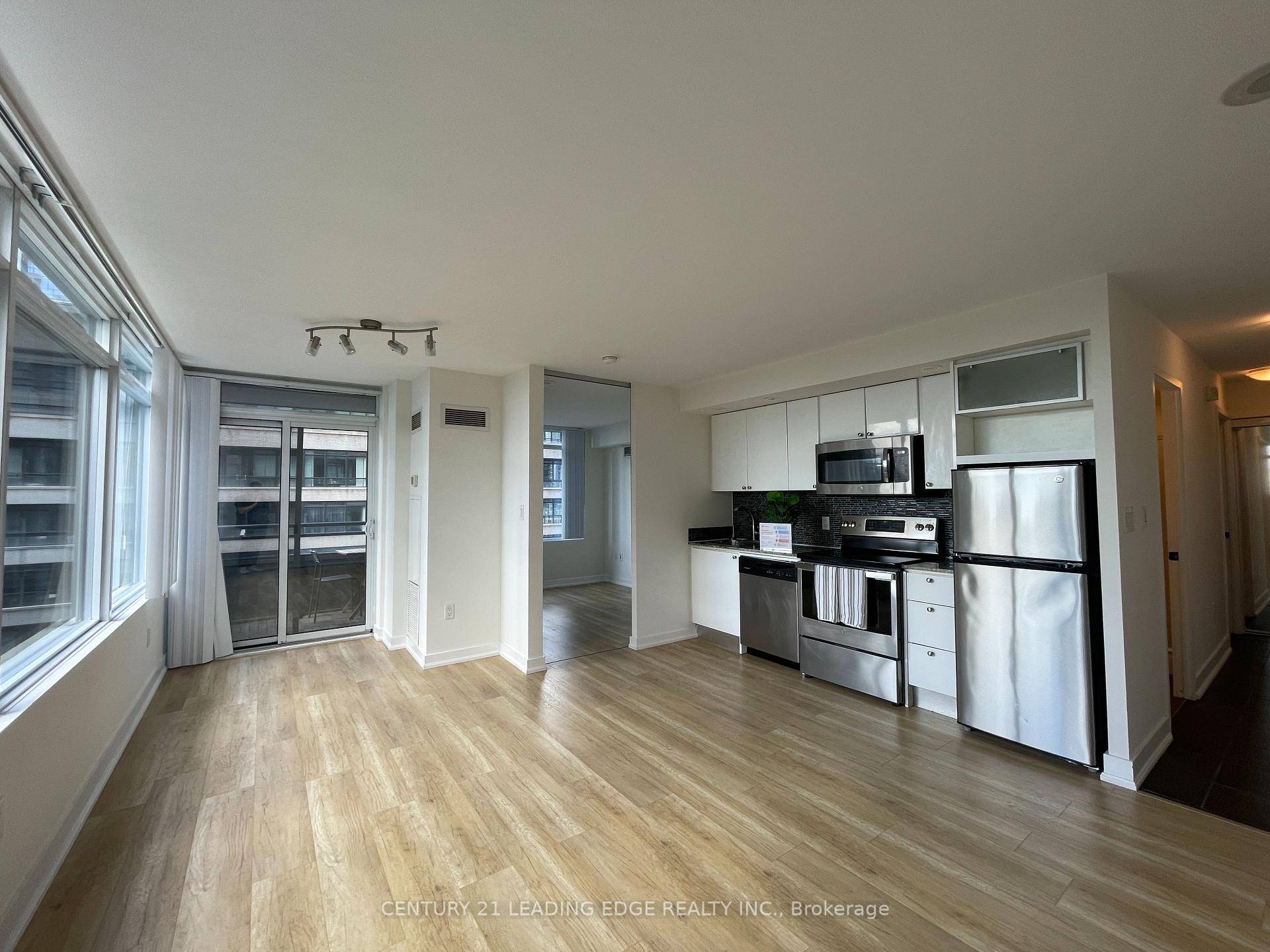 Tap into this sun drenched and immaculately clean home where natural light pours in.