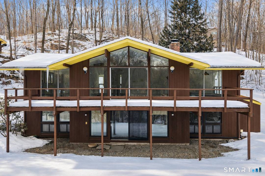 Beautifully updated contemporary style Raised Ranch offering 2, 650 sq ft with 4 bedrooms and 3 full baths in a prime Wilton location.