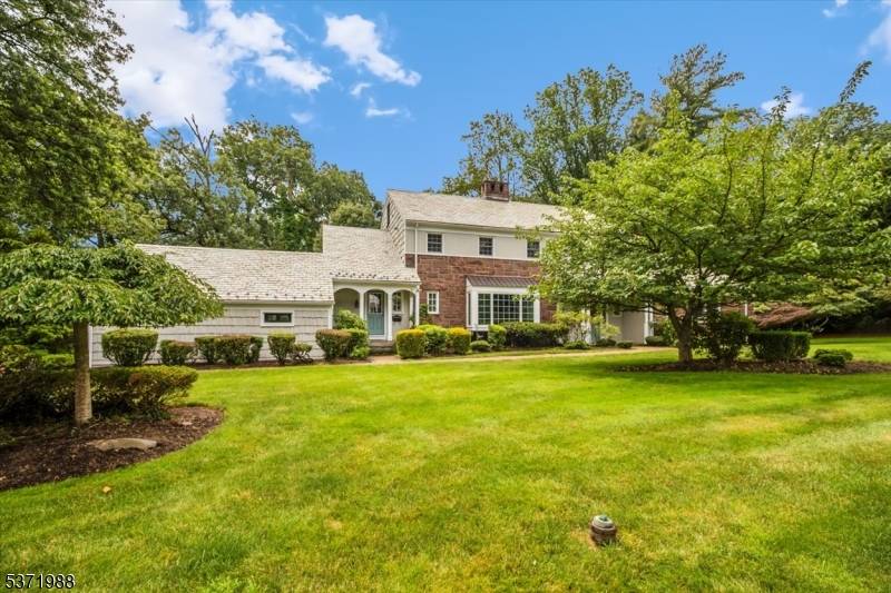 You will love this mint condition totally renovated home on nearly 1 2 an acre ideally located on a quiet street walking distance to highly rated Hartshorn Elementary School 0.
