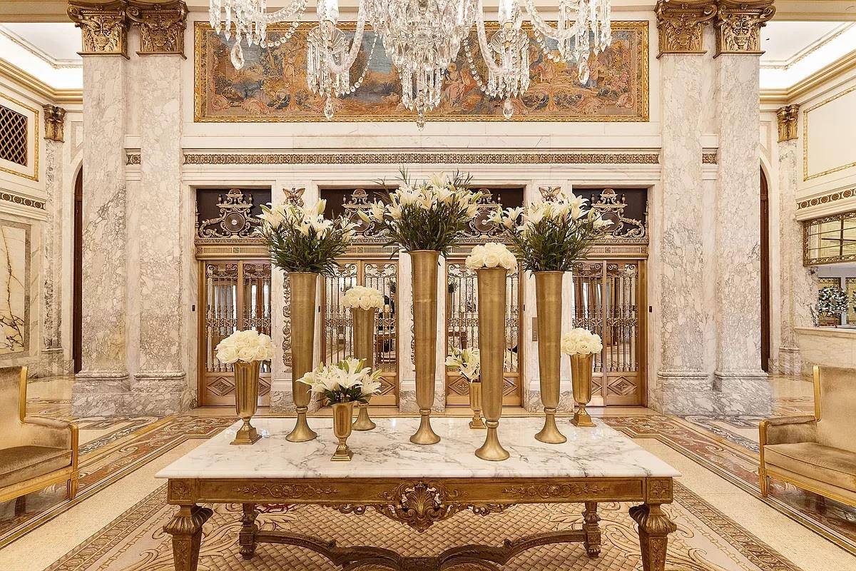 The Plaza, perfectly situated at Fifth Avenue and Central Park South, the legendary Plaza Hotel was built in 1907 and remains one of New York City's most iconic and stylish ...