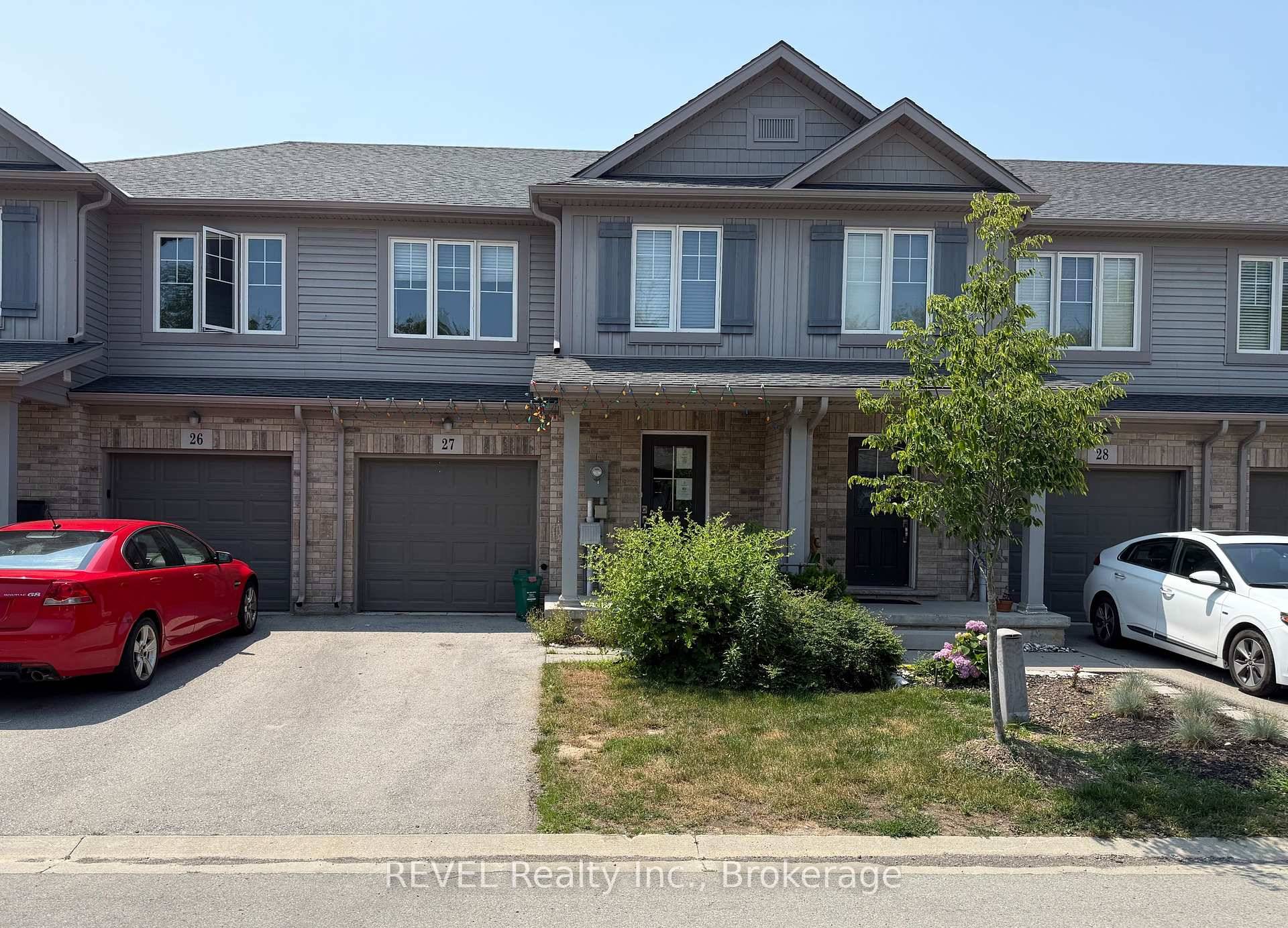 Welcome to 340 Prospect Point Road North in Ridgeway.