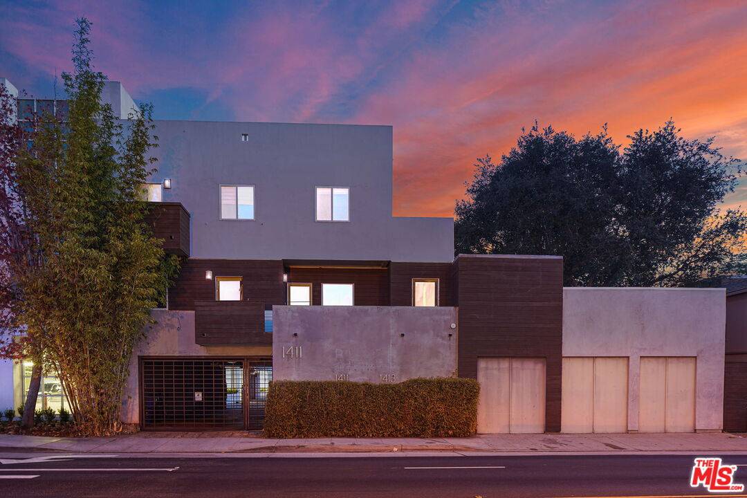1411 Cloverfield Blvd 2BR Santa Monica La