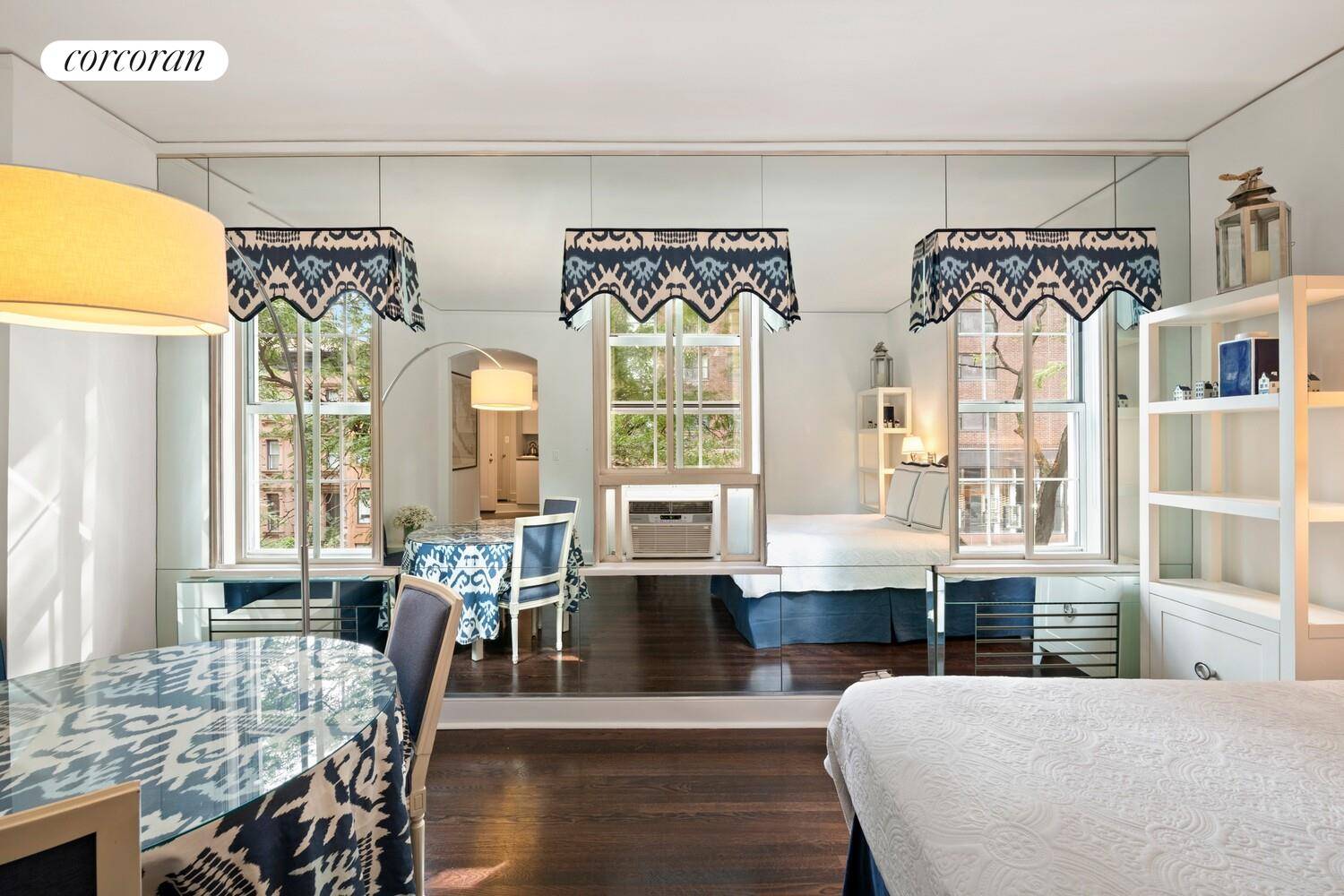 Elegant Move In Ready Studio Perfect for Full Time Living or a Sophisticated Pied à Terre This beautifully renovated studio apartment at 203 East 72 Street, known as Bayard House ...