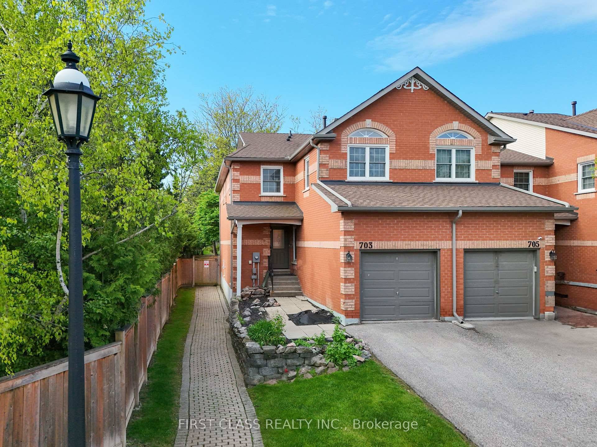 End Unit Like A Semi Detached Backing On Gated Private Park !