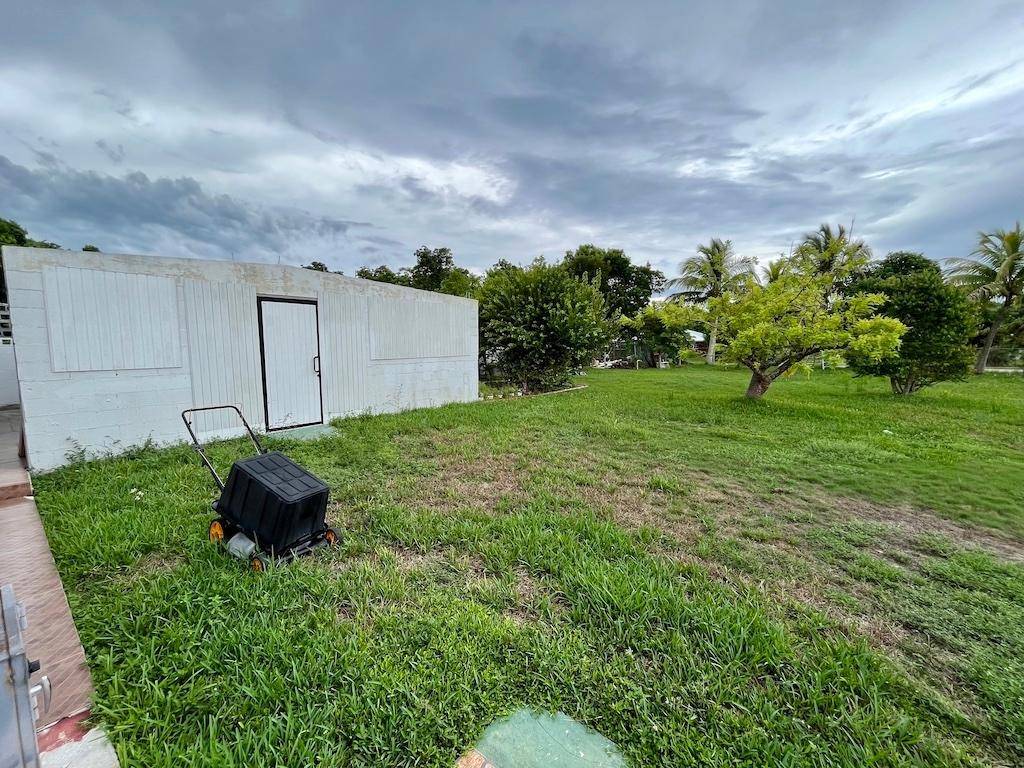 11 CHAPMAN CIRCLE Land Grand-Bahama-Freeport