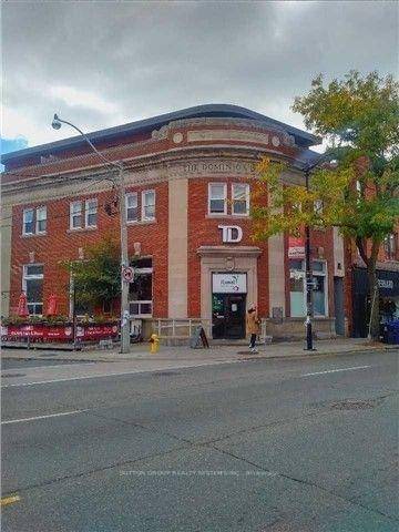 Large One Bedroom Den Loft In Junction Neighborhood.