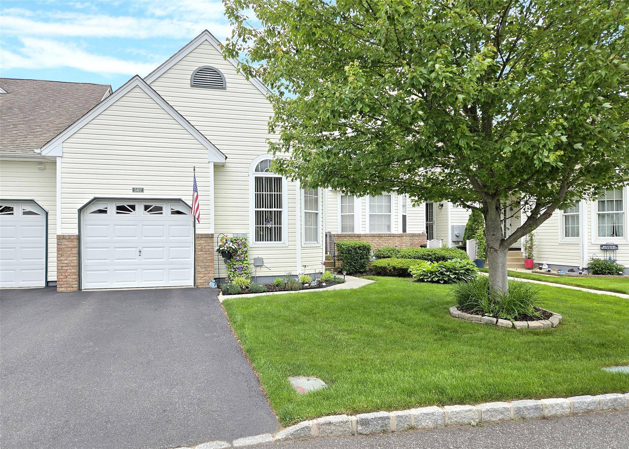 Welcome Home Walk in Condition, Clean, Neat and Ready for YOU !