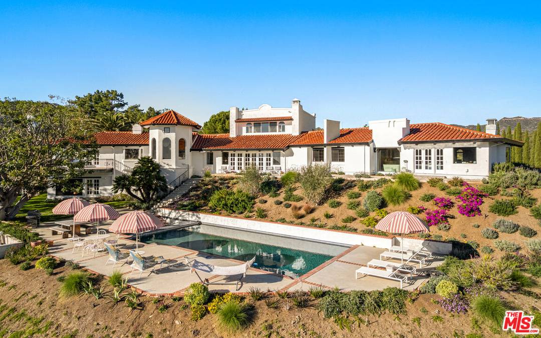 33261 Decker School Rd 5BR Malibu La