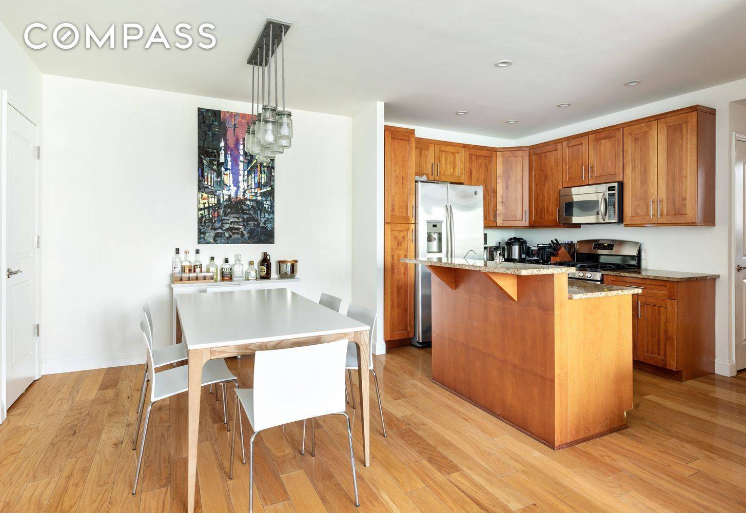 52 Dean Street Spacious 2 Bed, 2 Bath Condo with Private Outdoor Space in Prime Cobble Hill This well appointed 2 bedroom, 2 bath elevator condo offers a fantastic layout ...