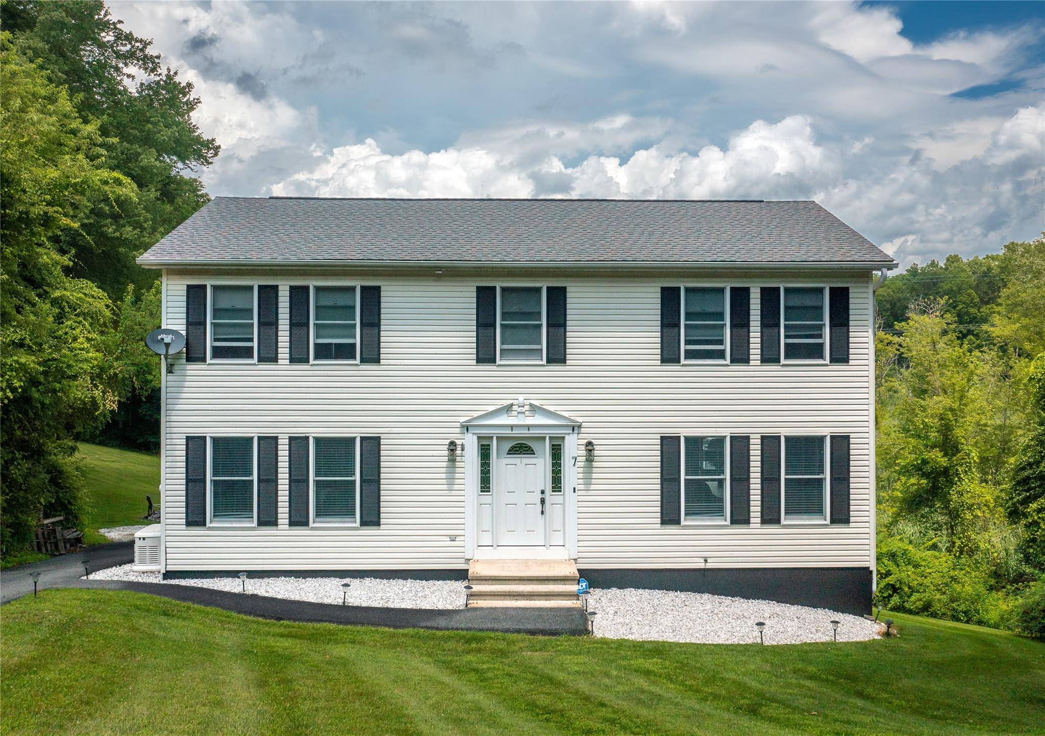 Welcome to this beautifully renovated 3 bedroom, 2.