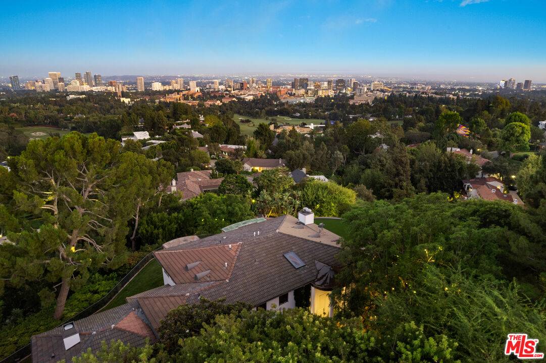737   Sarbonne Rd Bel Air LA