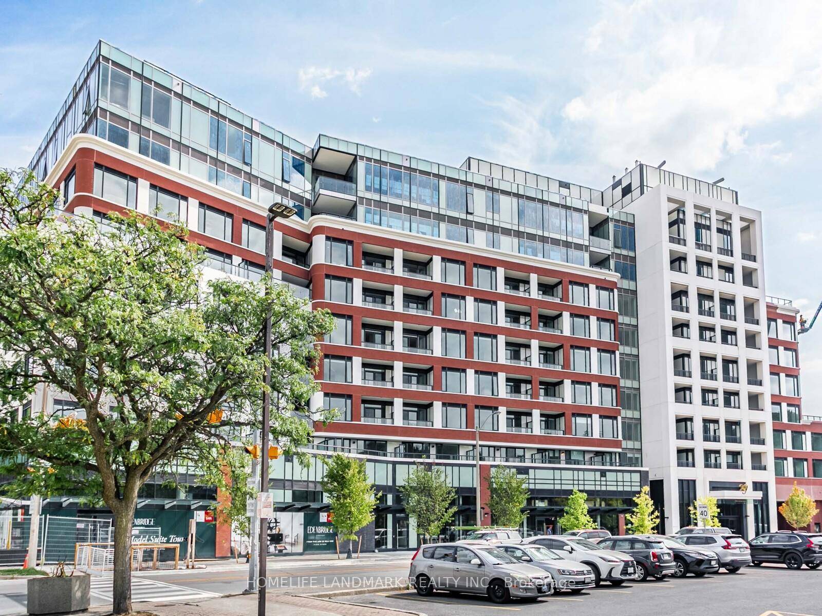 Luxury Meets Sophistication In This Brand new 2 Plus Den, 3 bath Corner Suite At The Residences Of Edenbridge On The Kingsway, Offering 1, 662 Sq.