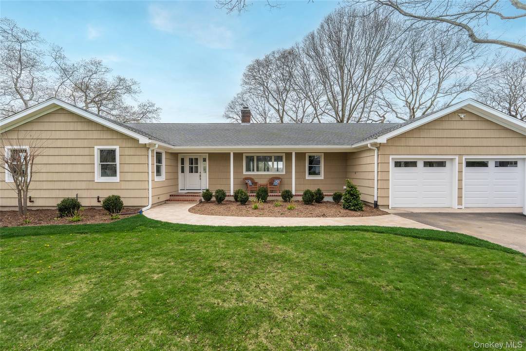 Newly renovated, waterfront, fully furnished 4 bedroom, 2 bath home offers sunset views, deepwater dock for boats up to 50ft, and VIP access to Strong's Water Club ; featuring a ...