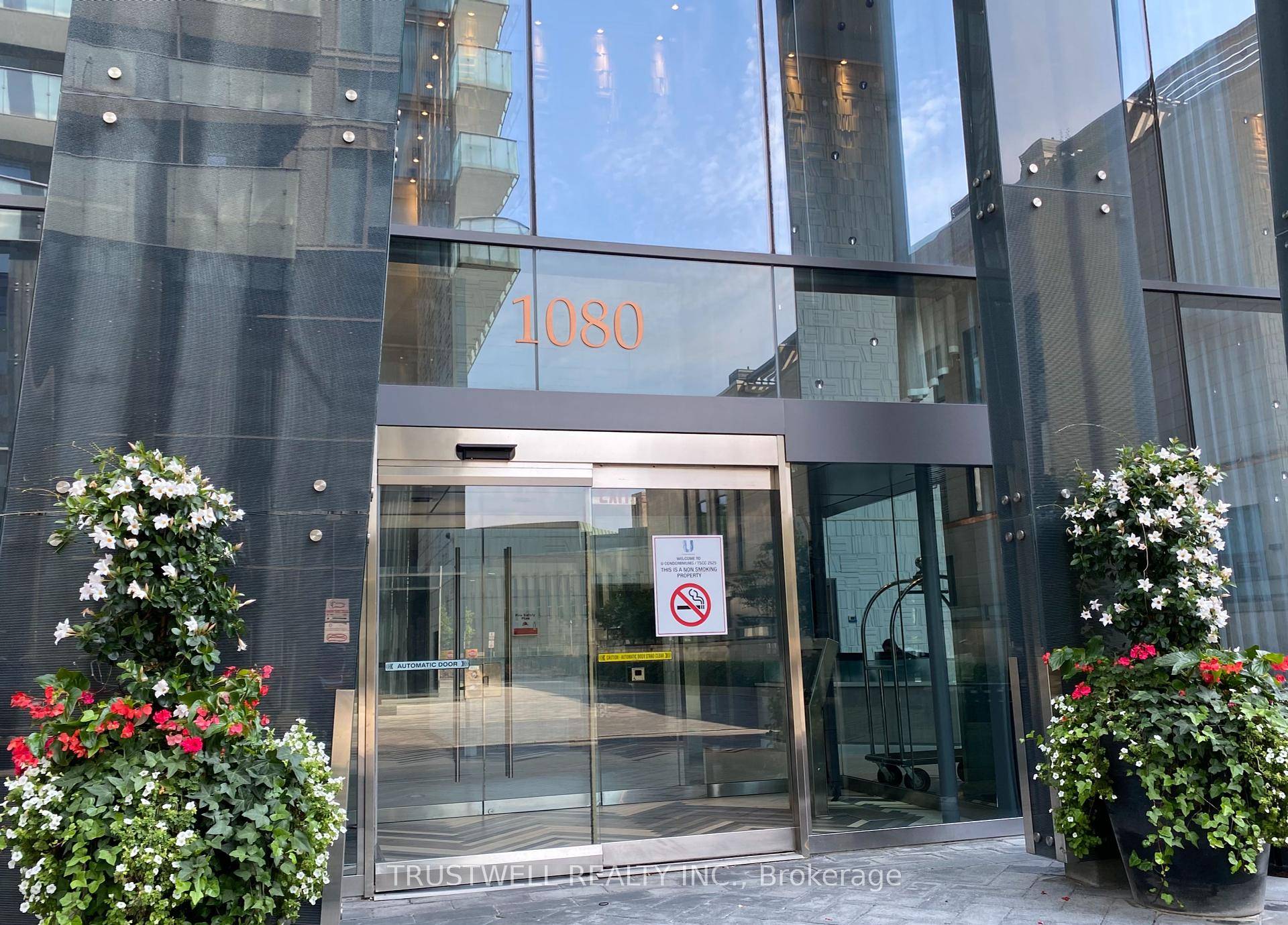 U Condos Bright Open Layout 2 Bed 2 Bath Corner Unit 892 sf 227 sf Balcony, Unobstructed South West View, Excellent Concierge and Building Amenities.