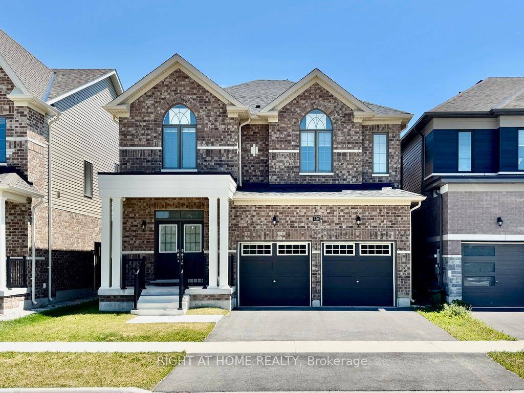 Discover the perfect blend of style, comfort, and location at 126 Durham Avenue in Barries highly sought after MVP neighbourhood !