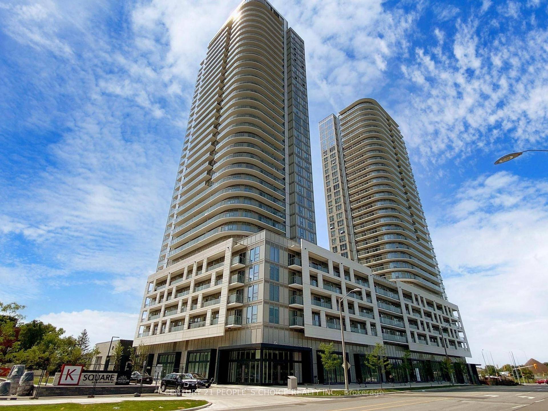 A stunning new One Bedroom Plus One Den, Rarely Two Washroom Unit !