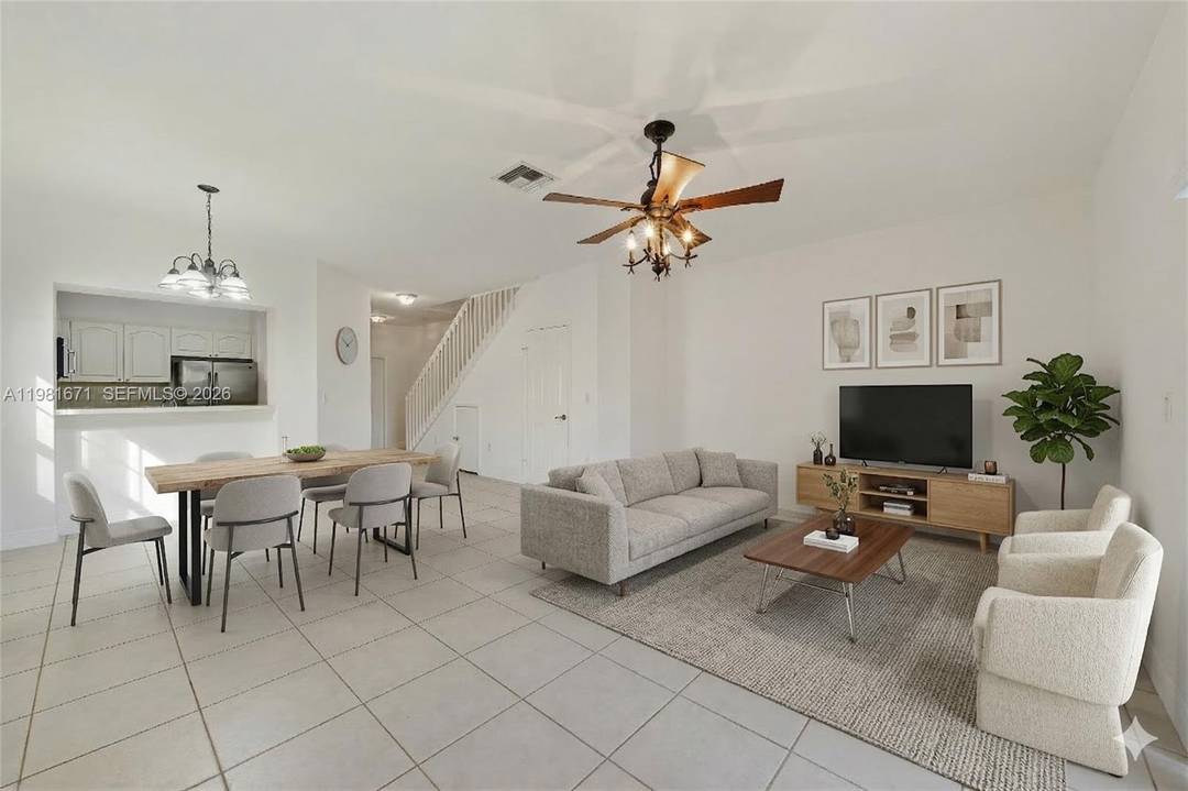 Immaculate 3BR 2. 5BA corner townhome in Monte Carlo Townhomes, Pembroke Pines.