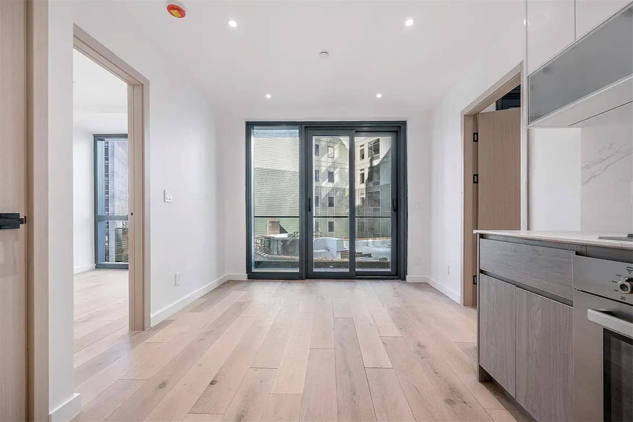 Please note The apartment is currently occupied by an excellent tenant who always pays rent on time and keeps the unit in great condition.