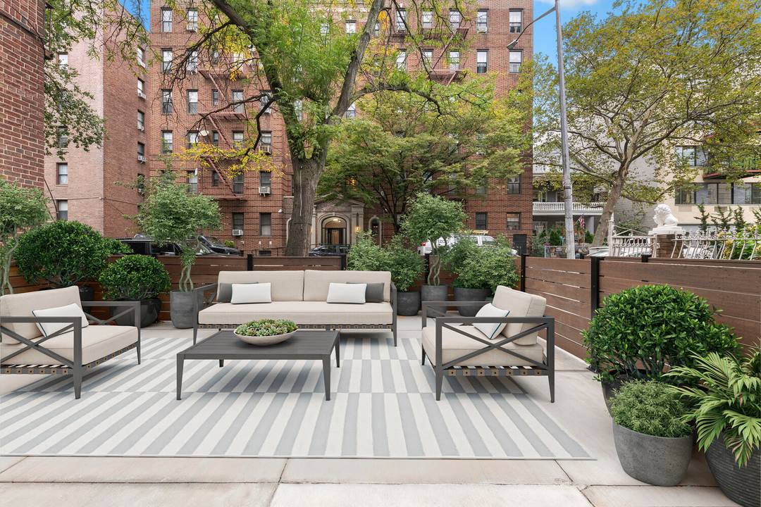 Welcome to 184 Hawthorne an intimate collection of eight residences set along a peaceful, tree lined street in Prospect Lefferts Gardens.