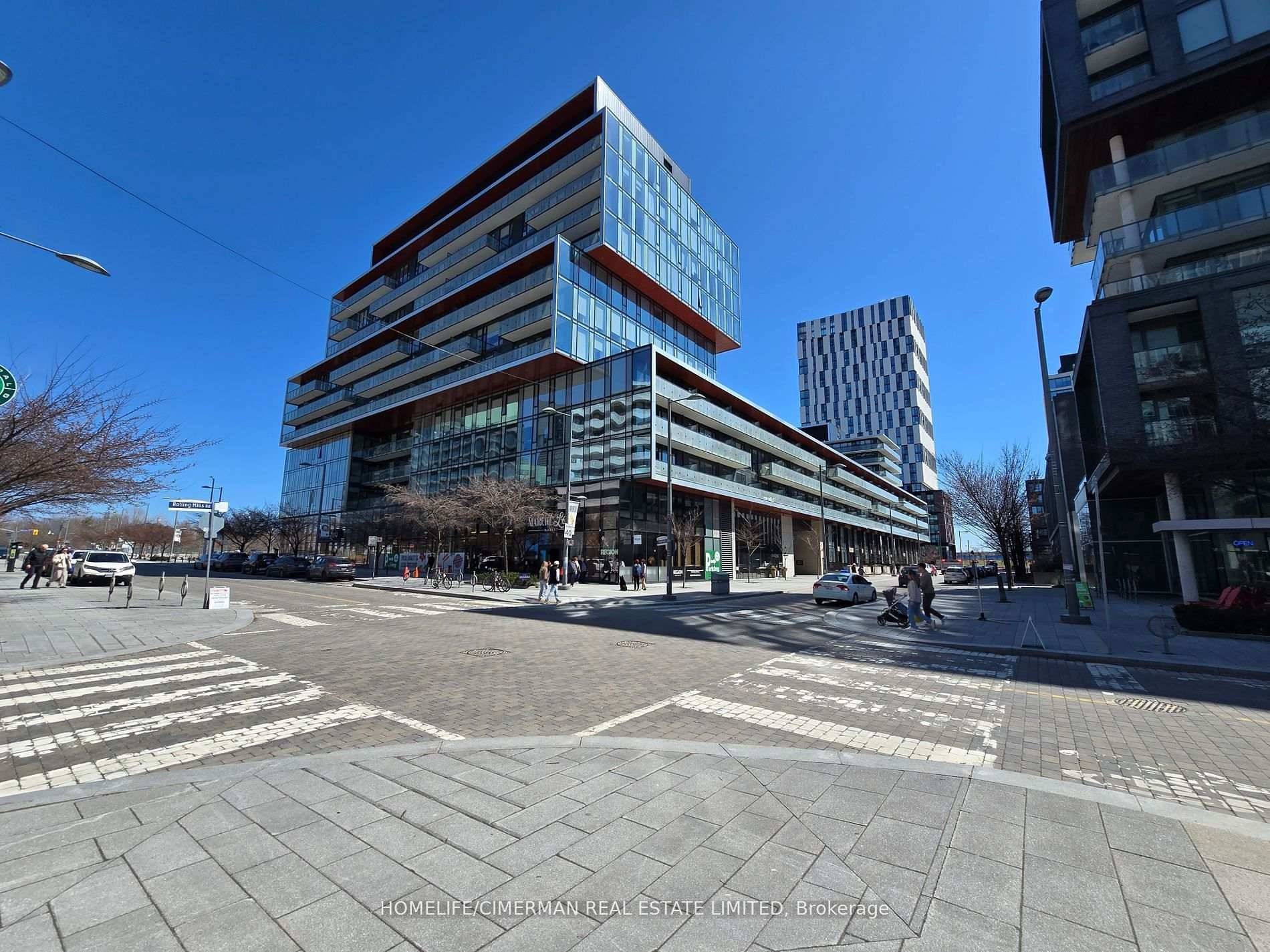 Absolutely Stunning ! Contemporary 1 1 Bedr And 1 Full Bath Unit W Locker In A Boutique Building In Prime Canary District !