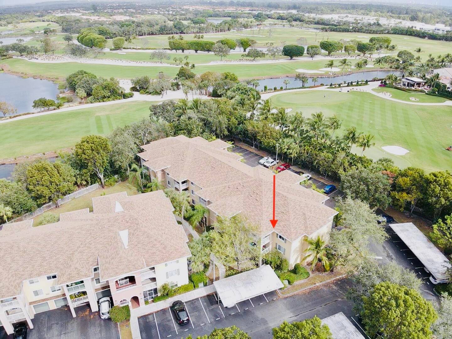 DON'T MISS THIS GREAT OPPORTUNITY TO MAKE THIS CONDO YOUR NEW HOME OR A GREAT INVESTMENT.