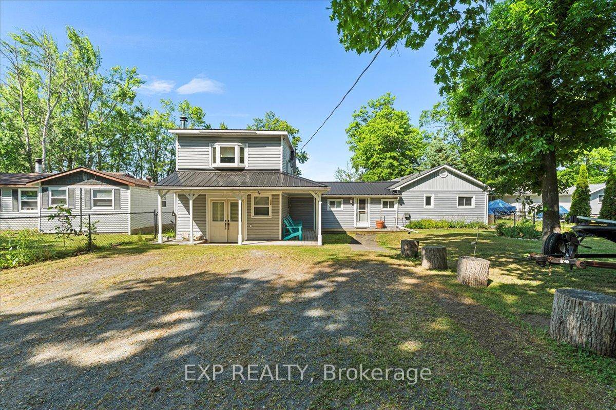 Welcome to your private retreat on the beautiful Trent River a tranquil haven ideal for nature lovers and outdoor enthusiasts.