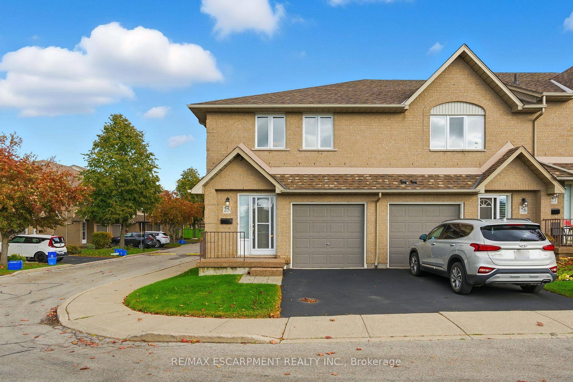 Welcome to this beautifully renovated 2 storey end unit townhome featuring 3 bedrooms and 2.