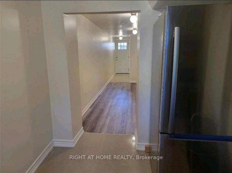Recently renovated bright and sunny 2 bedrooms basement apt.