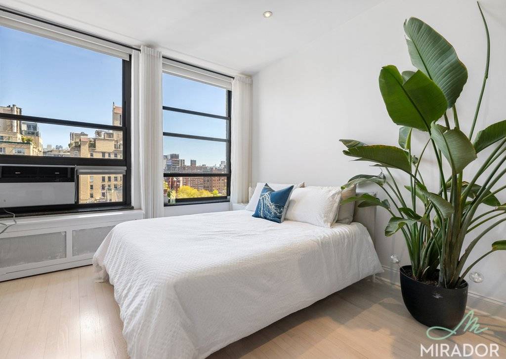Sprawling, true loft, with chef's kitchen, and stunning views now available.