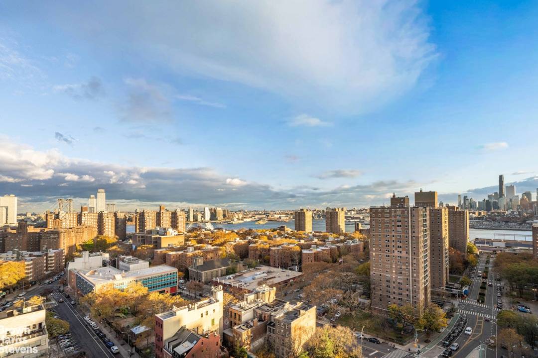 Spacious 19th floor one bedroom with incredible southeast facing views to the East River, Williamsburg and Manhattan Bridges, Downtown Brooklyn skyline and beyond !