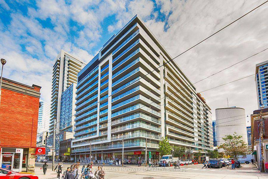Experience urban sophistication at its finest in this newly renovated 2 bedroom, 2 bathroom condo located in the heart of Downtown Toronto's Bay Street Corridor.