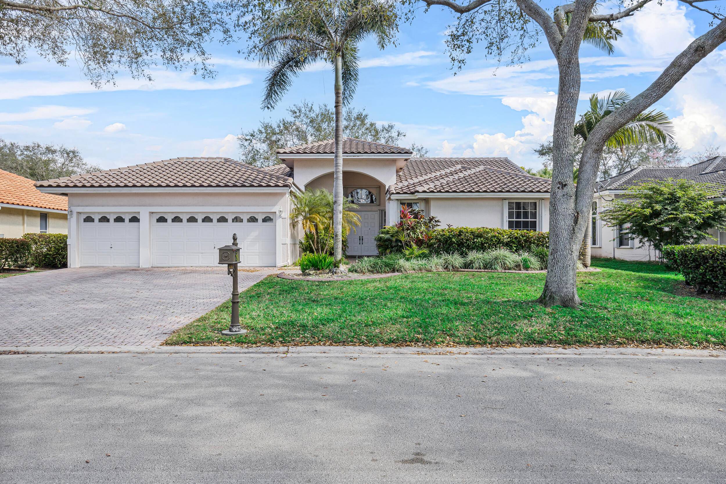 Style, class, elegance, taste, and sophistication are exemplified, epitomized, and exhibited in this pridefully owned and meticulously maintained late century single story abode.