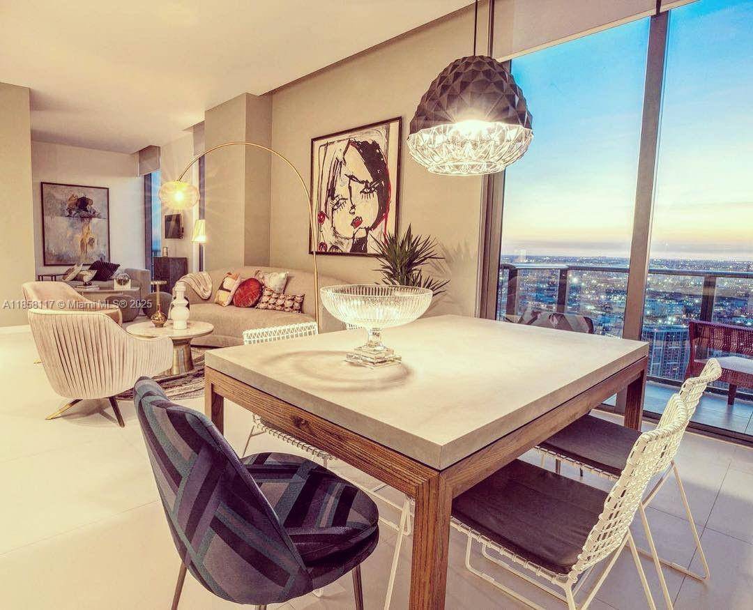 This unit is the most spectacular and exquisite, designer decorated and furnished 1 bedroom plus den at the Paraiso Bayviews.