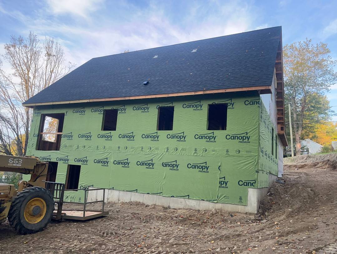 Brand new construction in the serene and sought after lake community of Plymouth CT.