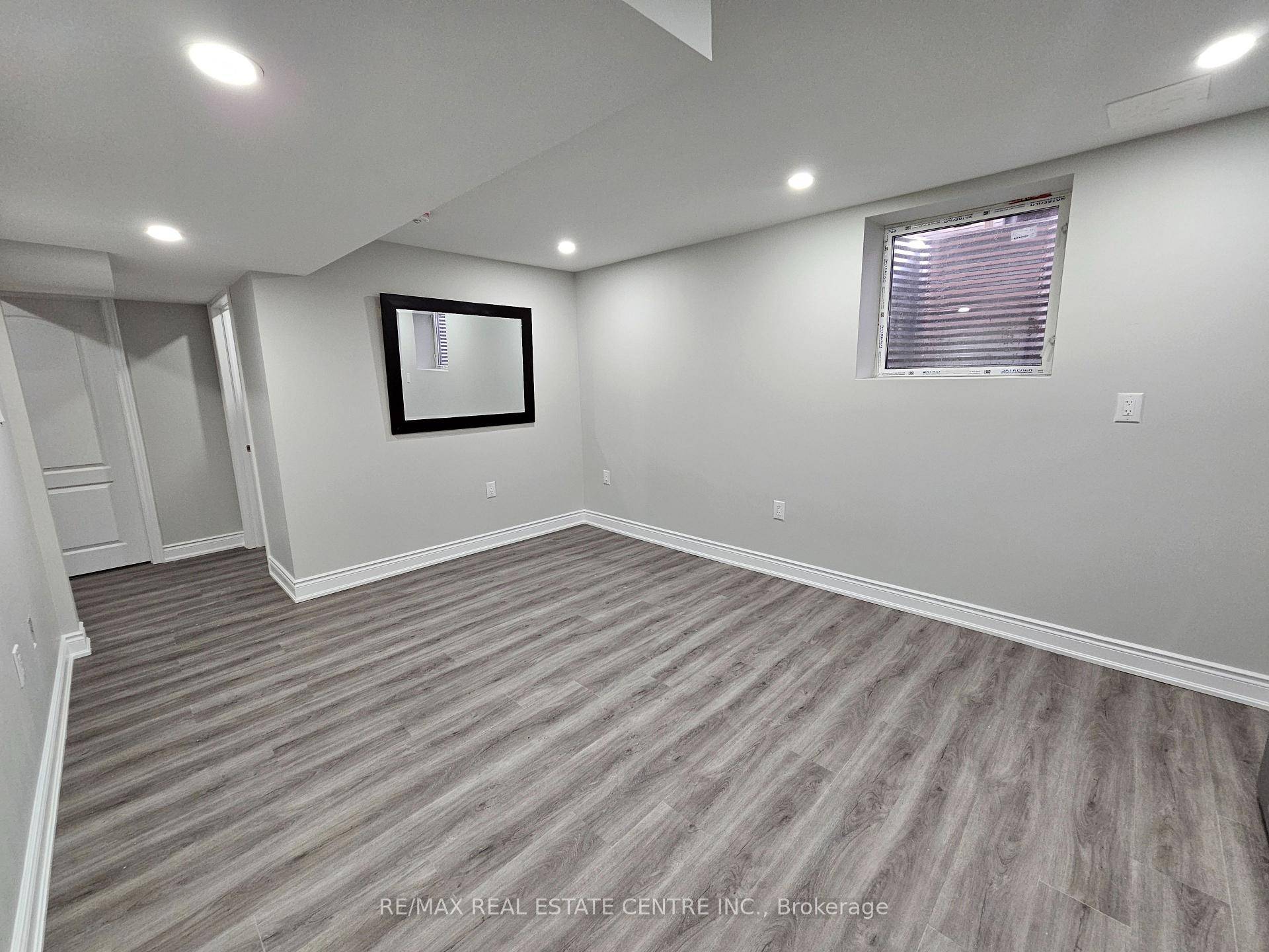 Gorgeous Legal 2 Bedrooms Basement Apartment Located At A Very Convenient Location Of Milton gt ; gt ; This Beautiful Basement Offers Large Windows gt ; gt ; gt ; ...