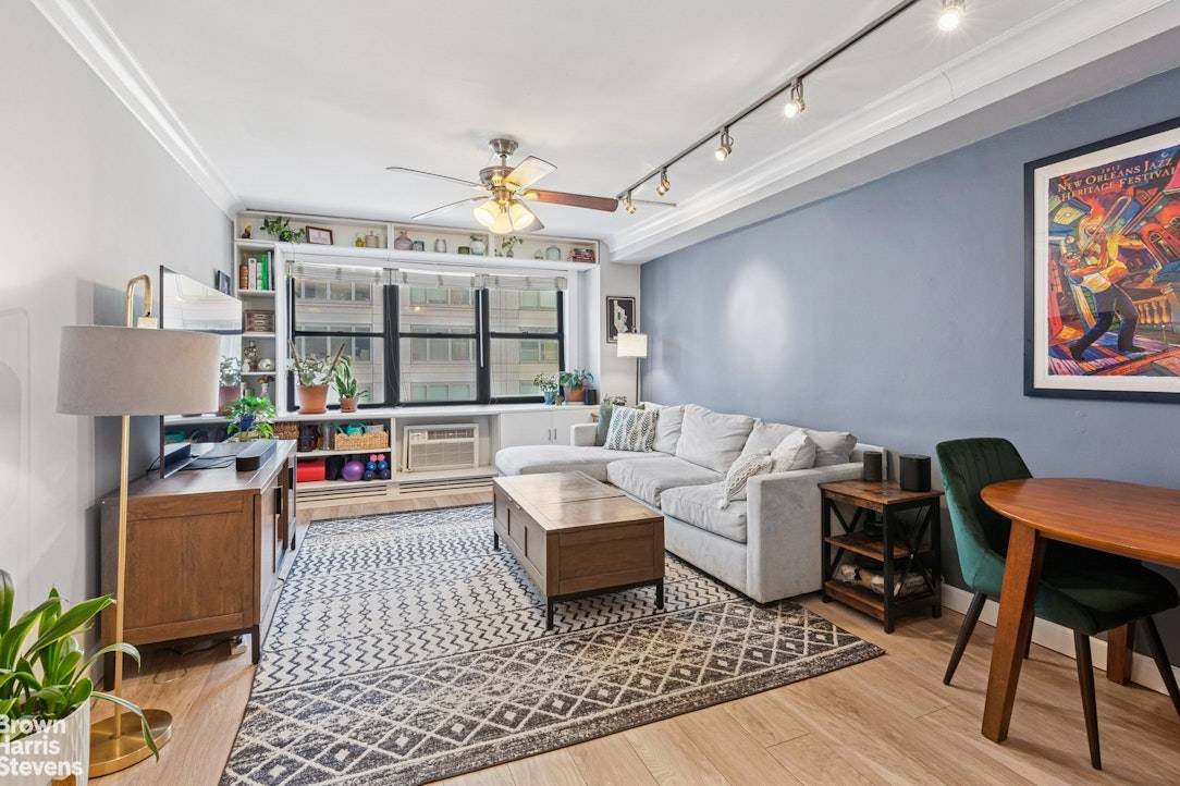 Just listed Recently renovated, large one bedroom in a 24hr doorman building.