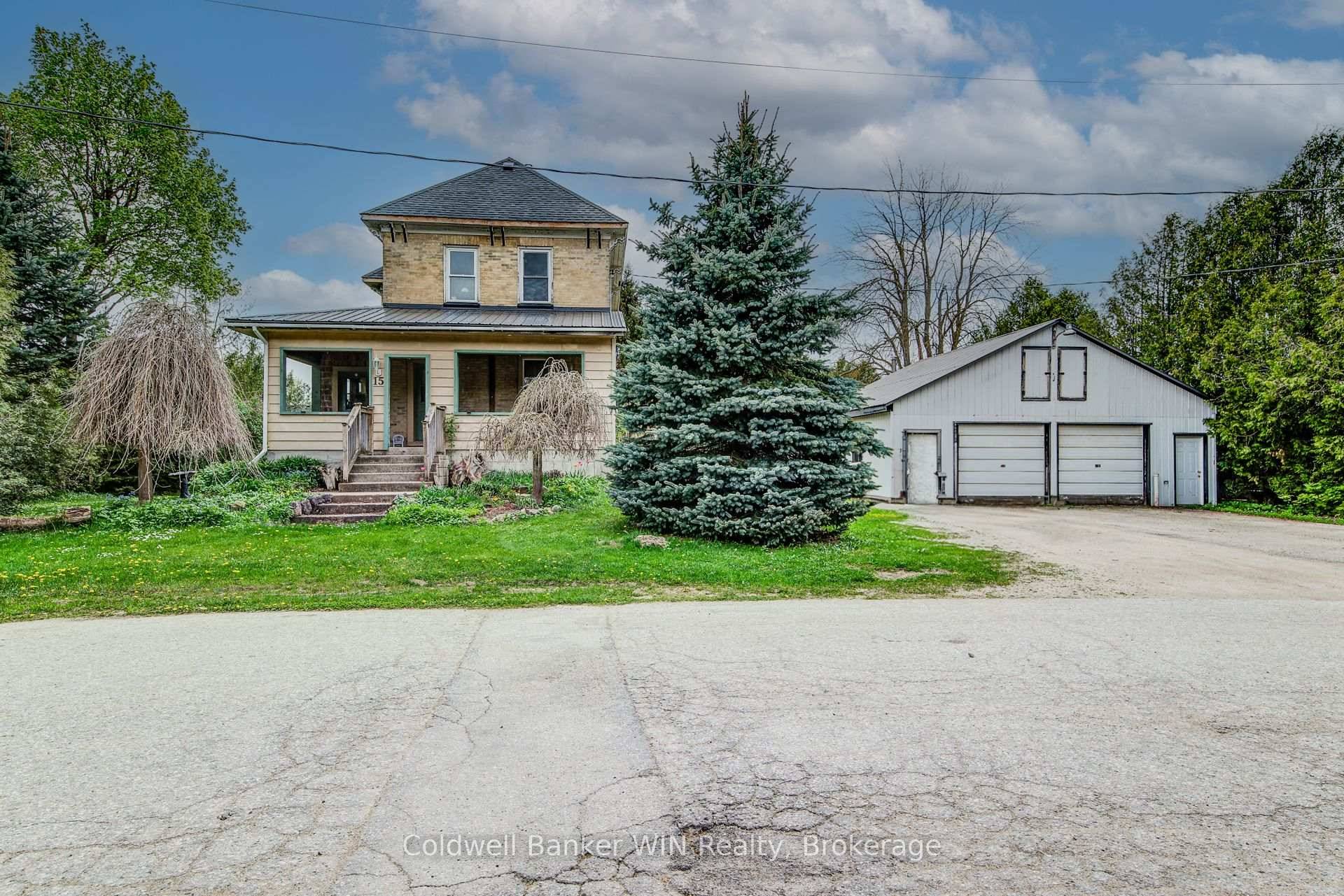 Have you been looking for a property with a great shop and family home all on one property but having trouble finding something affordable ?