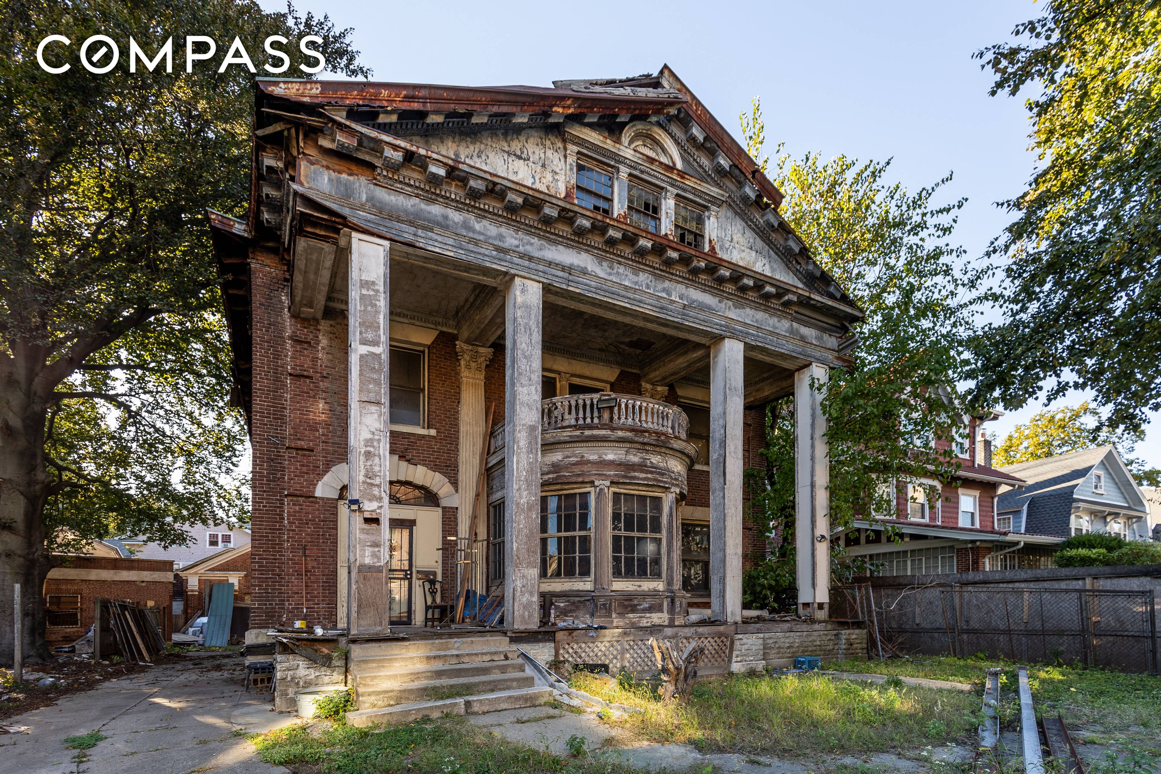 A Restoration Masterpiece in Ditmas Park s Historic District 1000 Ocean Avenue, Brooklyn Whoever said there are no true palaces in Brooklyn has never seen 1000 Ocean Avenue.