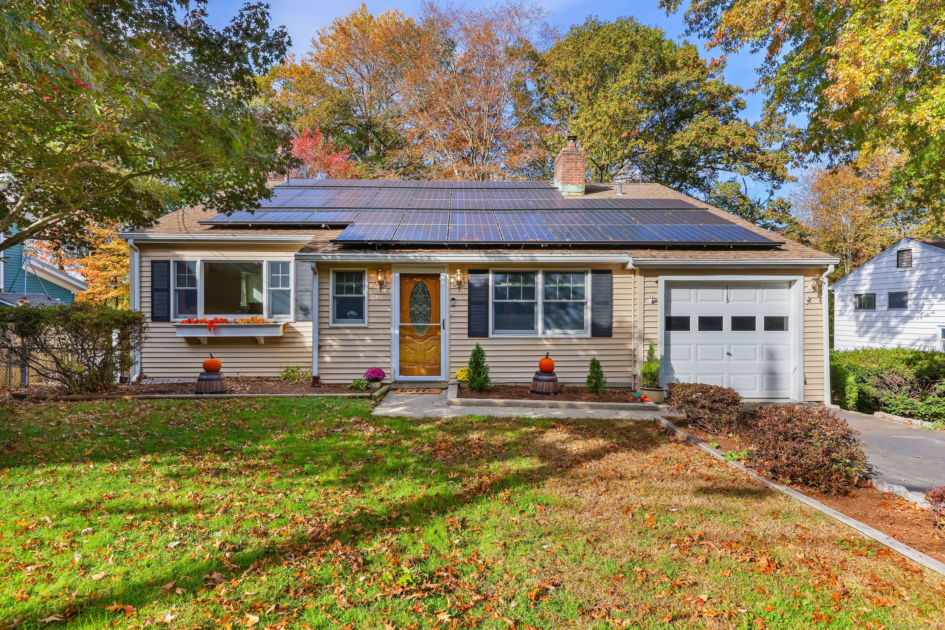 HIGHEST AND BEST OFFERS by 6 pm Tuesday, November 4th.