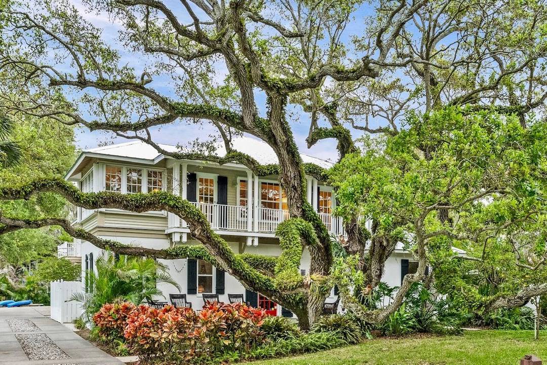 This Coastal inspired Colonial offers elegance and charm.