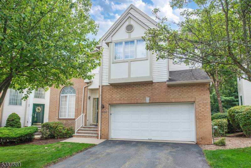 Welcome to The Villas at Crown View, a premier 24 7 gated community where townhome convenience meets the privacy of a detached home.