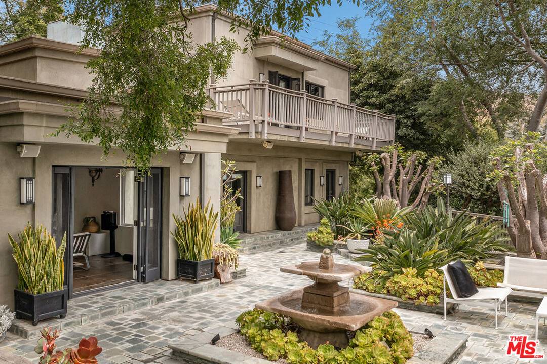 7770   Firenze Ave 3BR Hollywood Hills East La