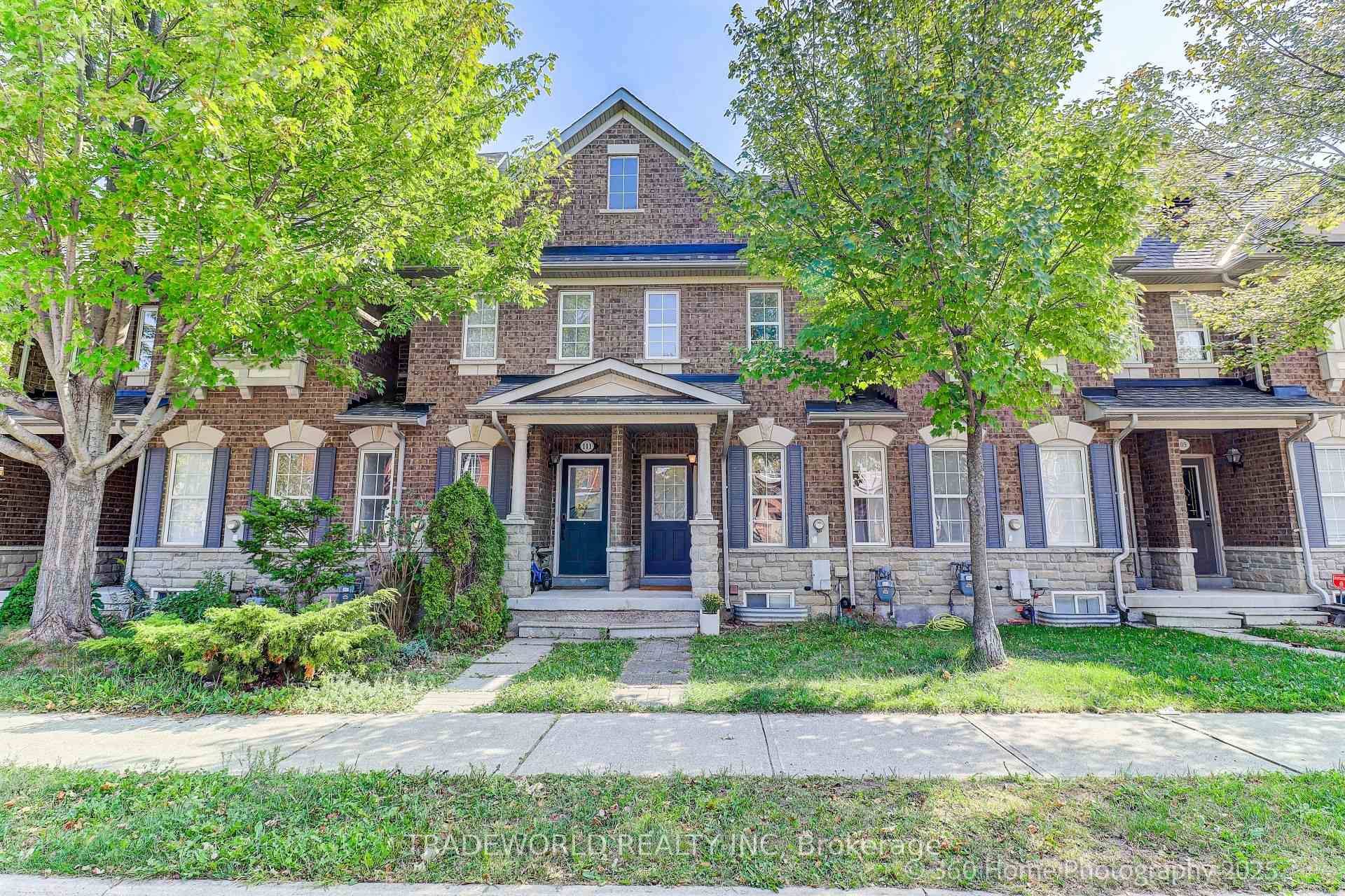 First Time On Market ! This Bright 3 Bedroom Freehold Townhome Has Been Lovingly Cared For Over The Years By The Original Family and Is Situated In A Fantastic Location ...