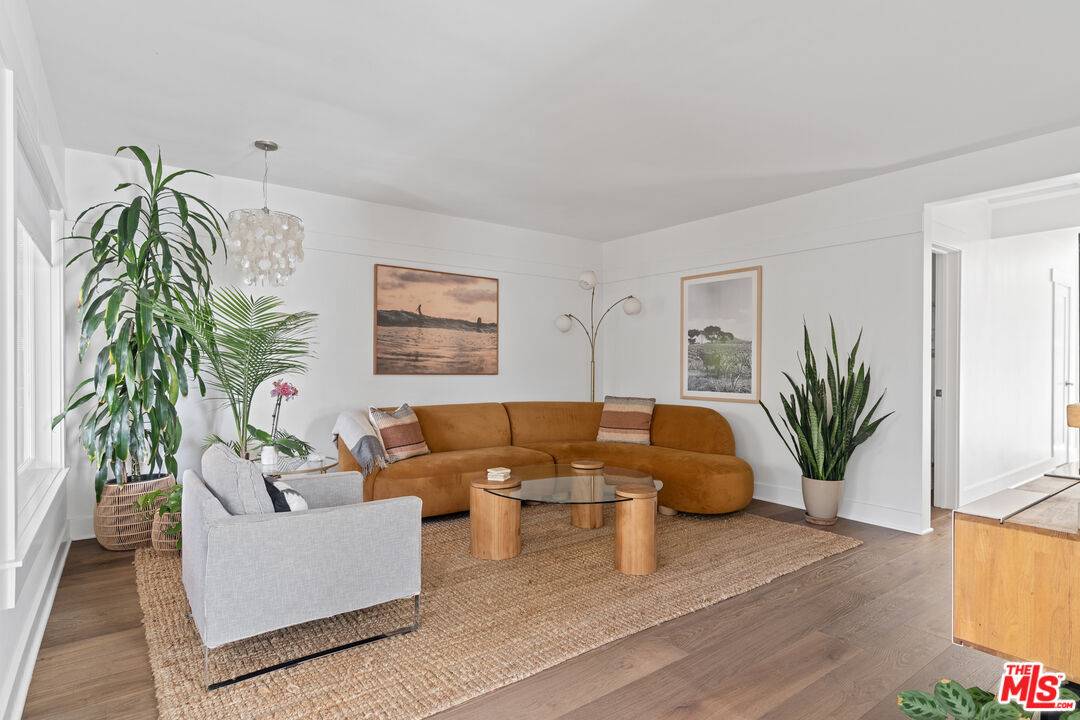1613  Cabrillo AVE 3BR Marina Del Rey La