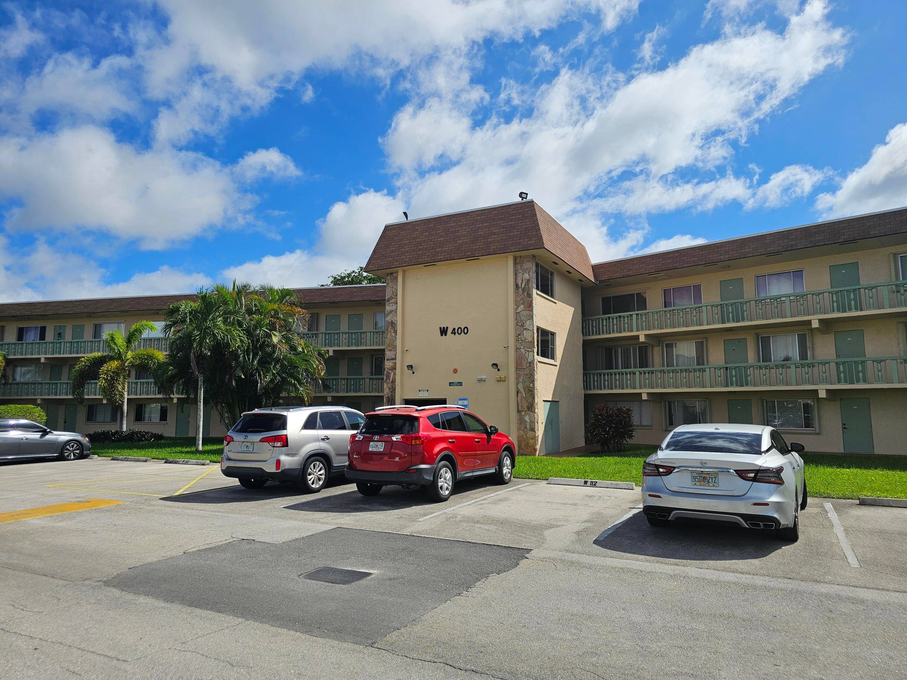 This inviting one bedroom, one bathroom unit is move in ready, offering the perfect blend of comfort and potential.