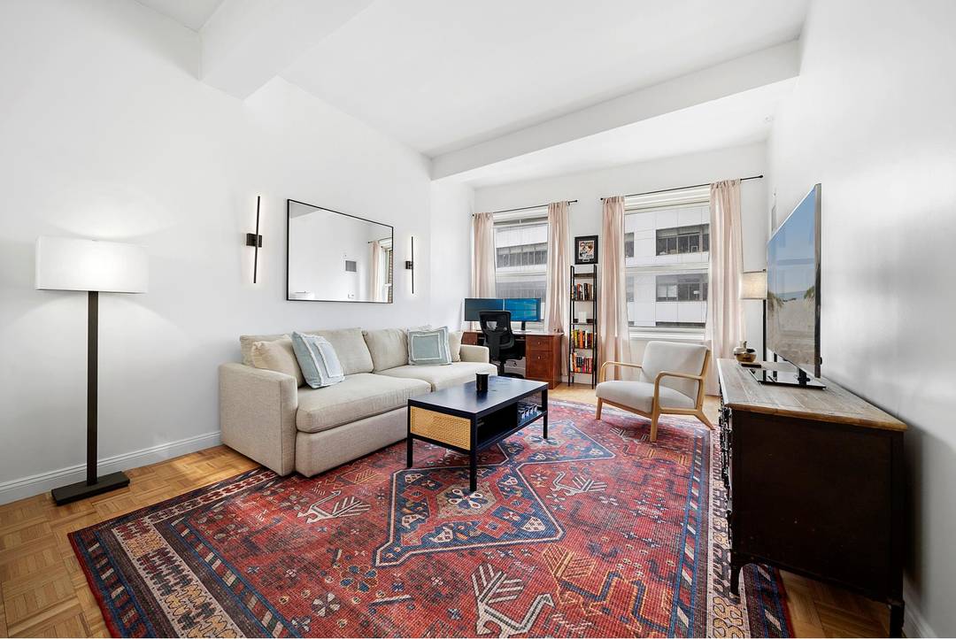 Experience elevated downtown living in this rare and exceptionally spacious alcove studio at the prestigious Greenwich Club Residences in the heart of Manhattan's iconic Financial District.
