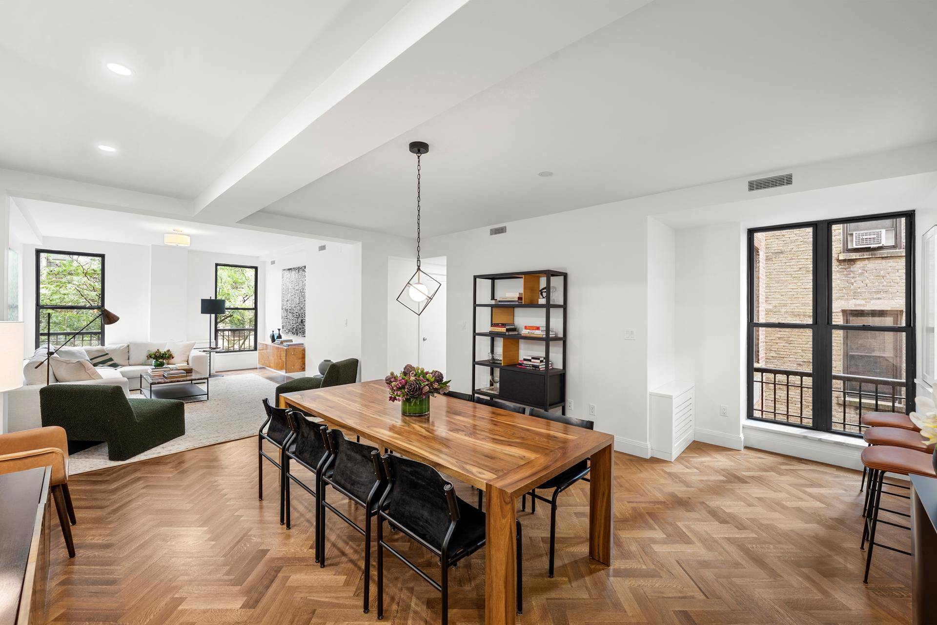 Perched on a high floor, this stunning 3 Bedroom cooperative apartment basks in fantastic sunlight all day long, thanks to a wall of south facing windows that overlook 98th Street.