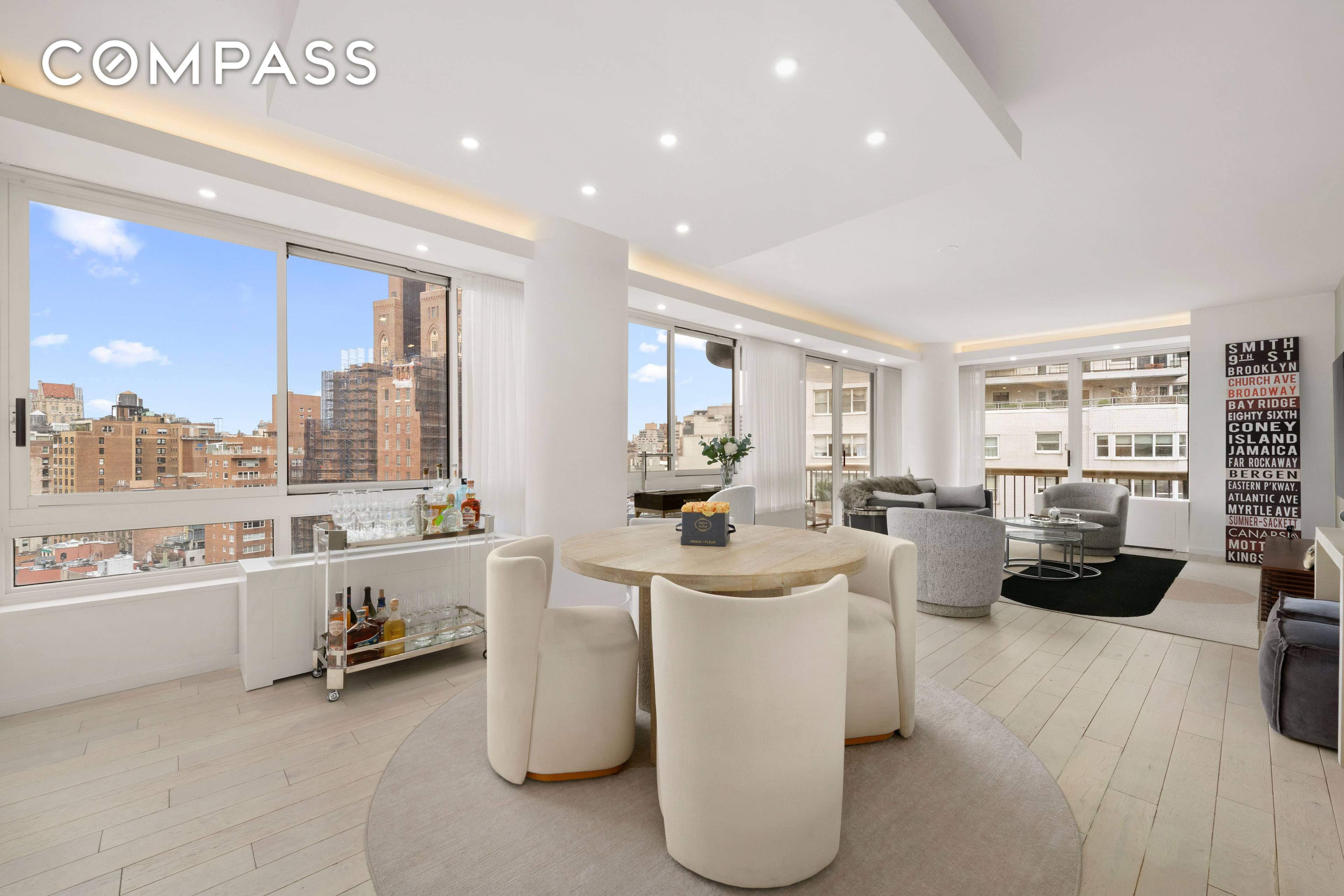 Welcome to this beautifully renovated mint condition 1 bedroom, 1.