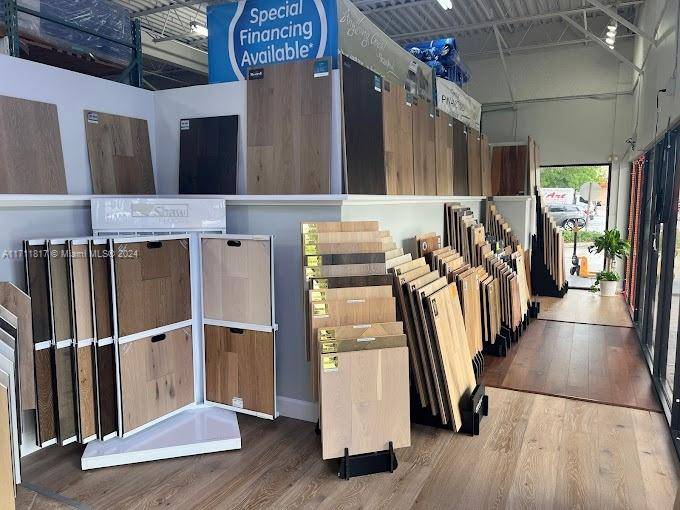 This flooring sales business is a well established operation with over 20 years of experience, located in a strategic spot in Davie, Florida, near Home Depot and key intersections.